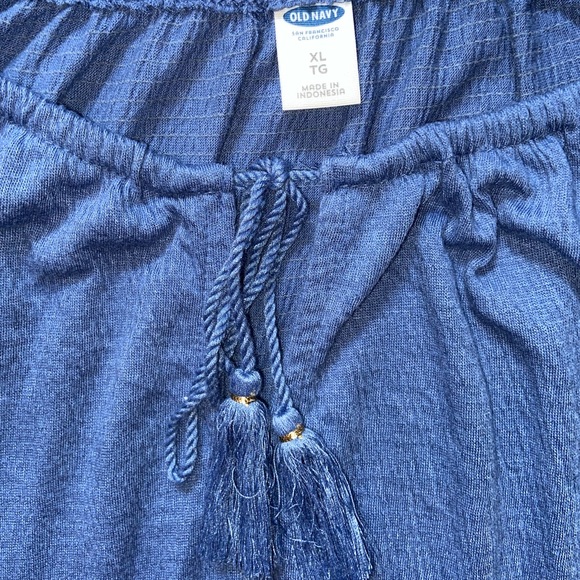 Old Navy Size XL Blue Top - Picture 2 of 2